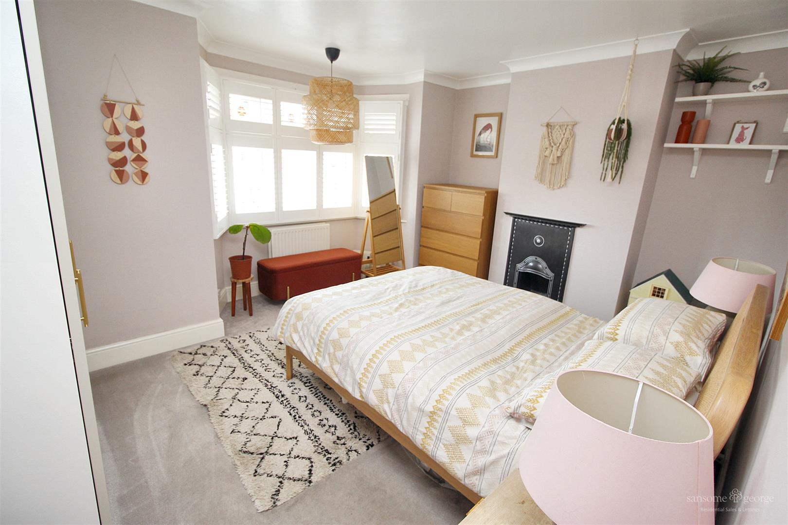Glenwood Drive, Tilehurst, Reading